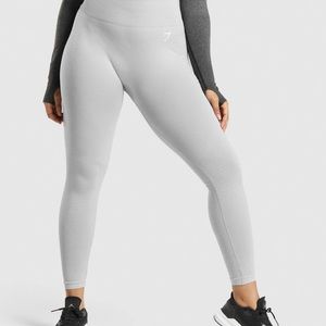 Vital seamless Gymshark leggings, size Small, Light Grey Marl